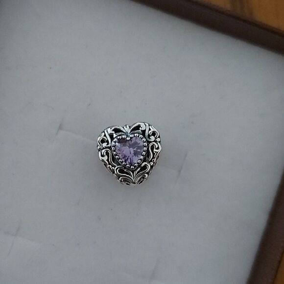925 Sterling Silver Vintage Heart Charm - Picture 6 of 8